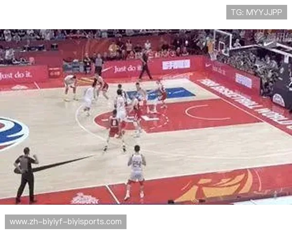 门将参与边线球进攻：高风险战术的可行性探讨